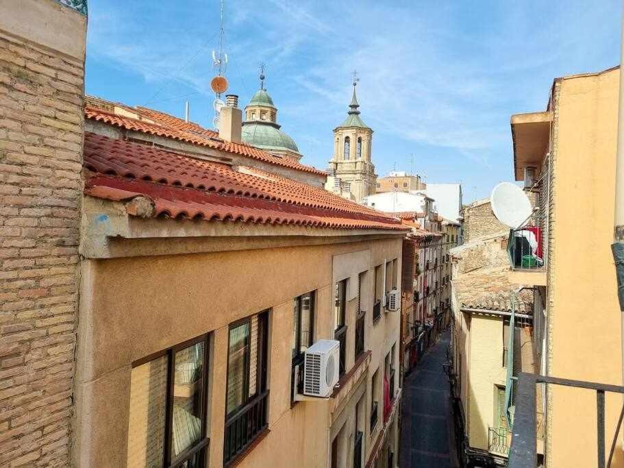 Temple Del Pilar Comotucasa Zaragoza Exteriér fotografie